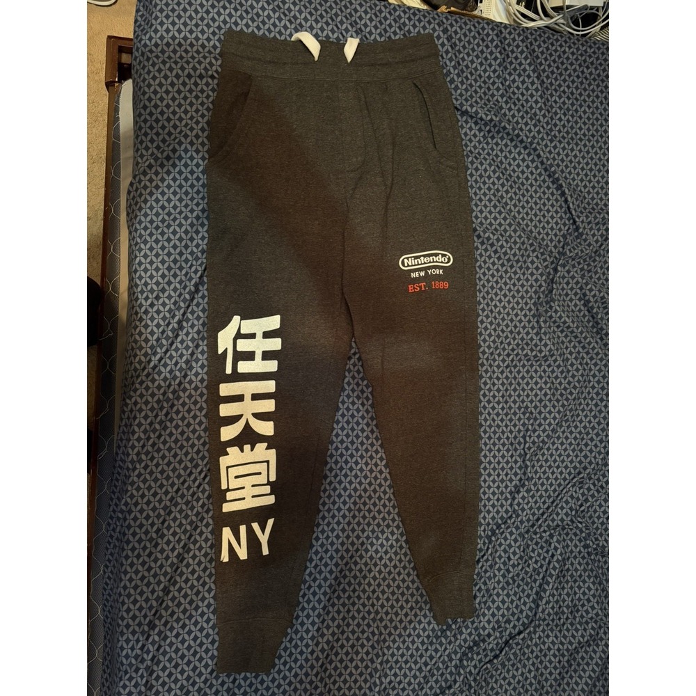 Nintendo New York Kanji Japanese Sweatpants Jogger Pants NY Mario Sz Small